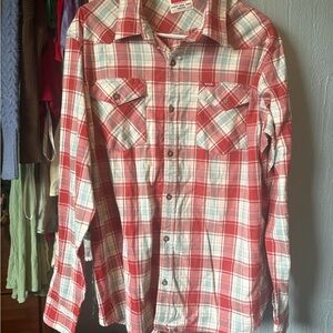Wrangler Red and White Plaid Button Down Shirt